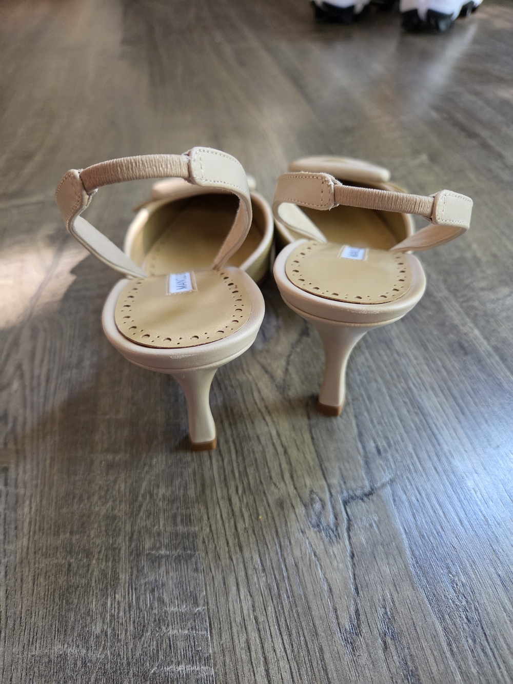 Light Beige Calf Leather Buckle Detail Slingback Pumps - Picture 4 of 10